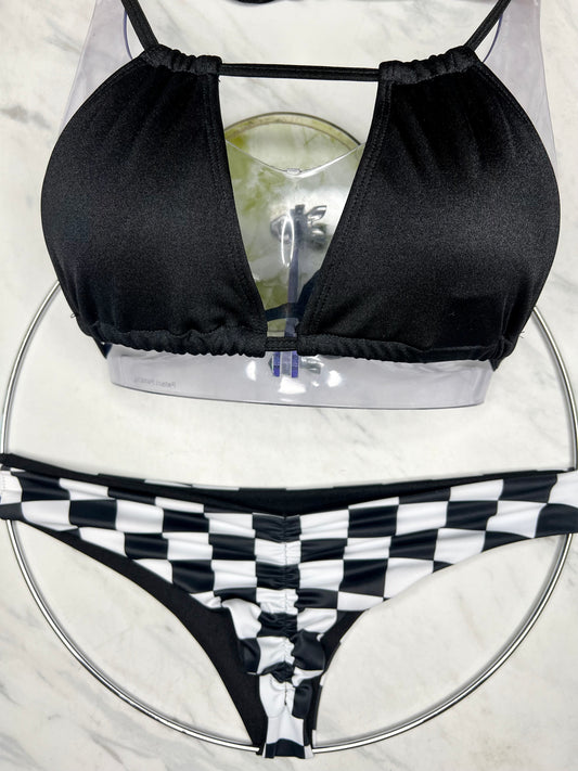 Checker Seamless Reversible Bottom