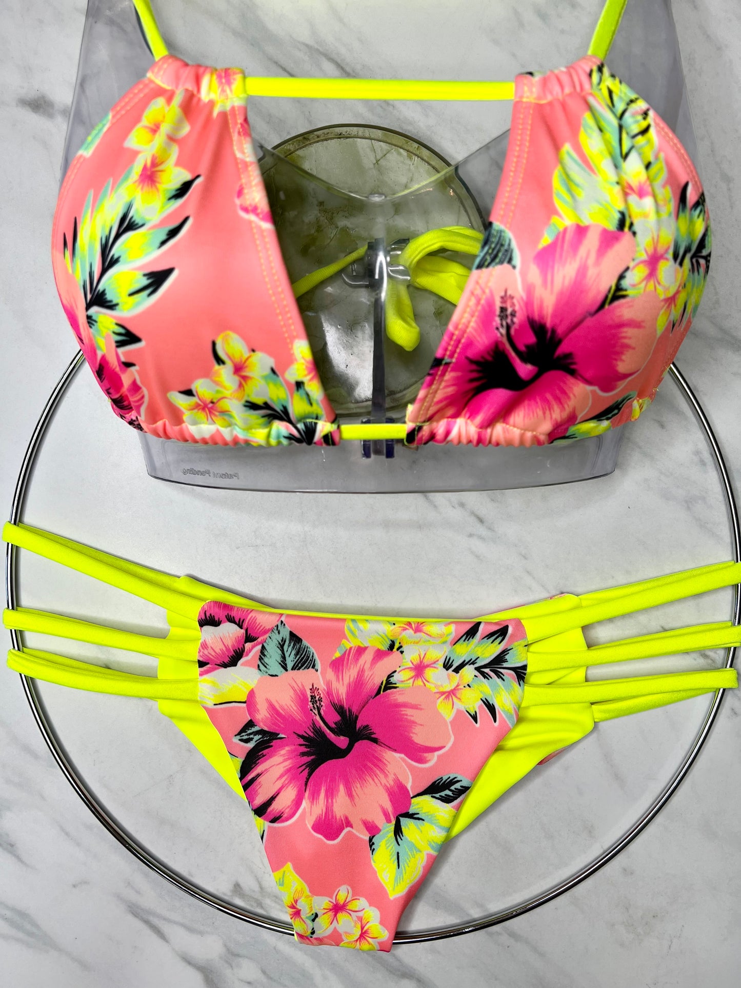 Moana Convertible Top