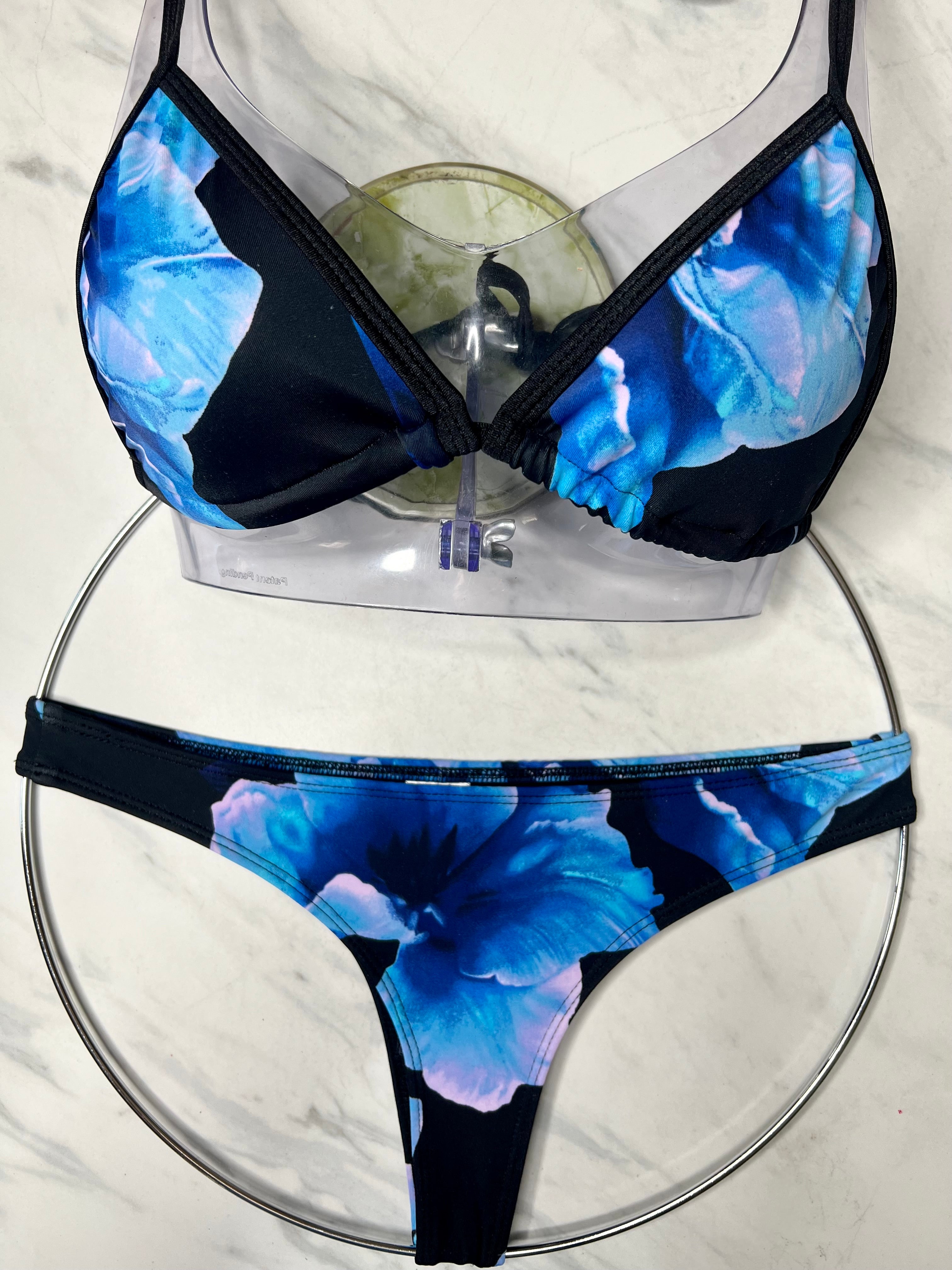 Juliette Floral-Embroidered Lace Thong