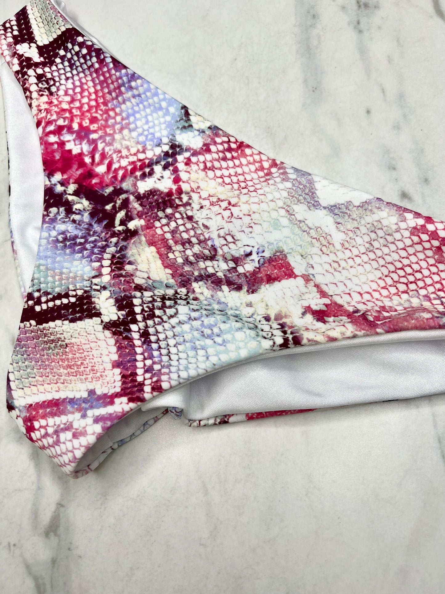 Cobra Bali Seamless Reversible Bottom