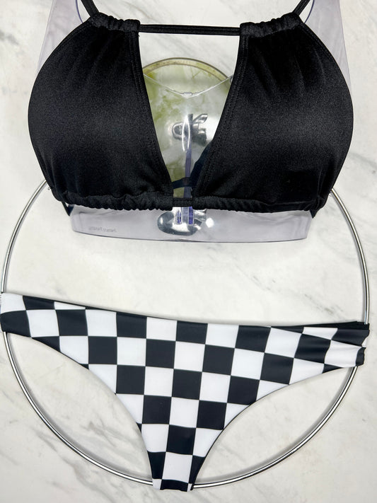 Checker Seamless Reversible Bottom