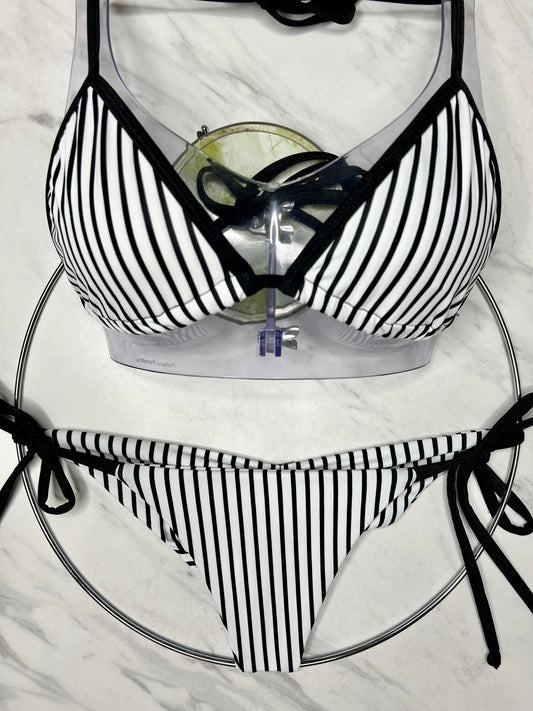 Baseball Stripes Tie Bottom
