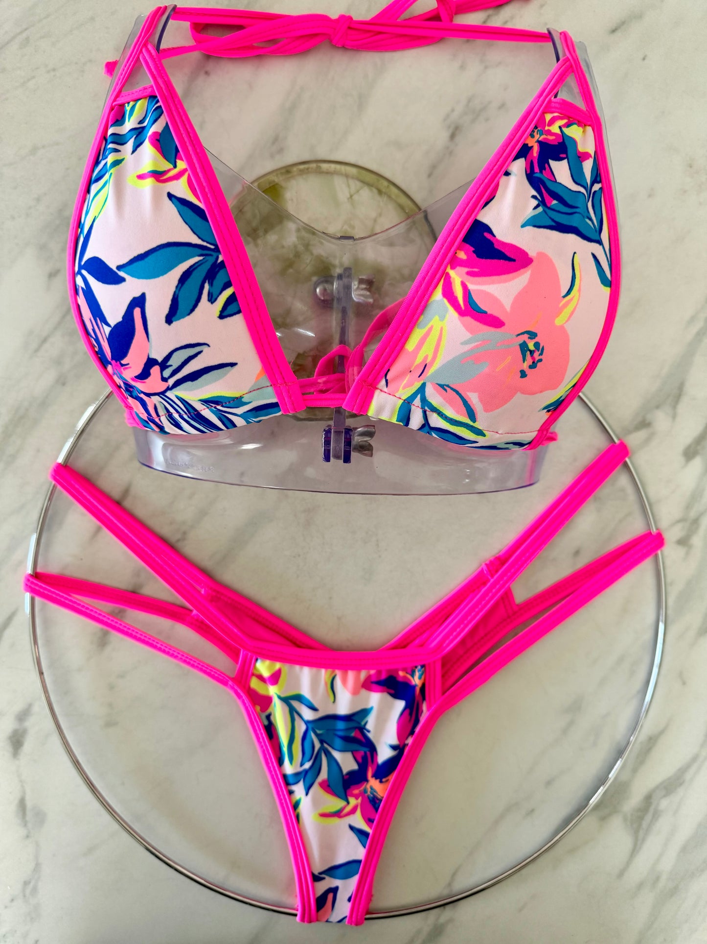 Extra Micro Top Neon Flower Neon Pink Micro Top – Fede Swimwear