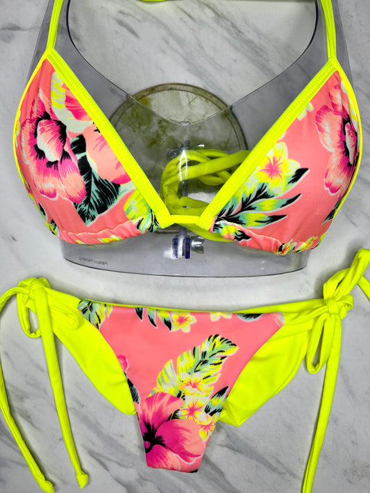 Moana Triangle Top