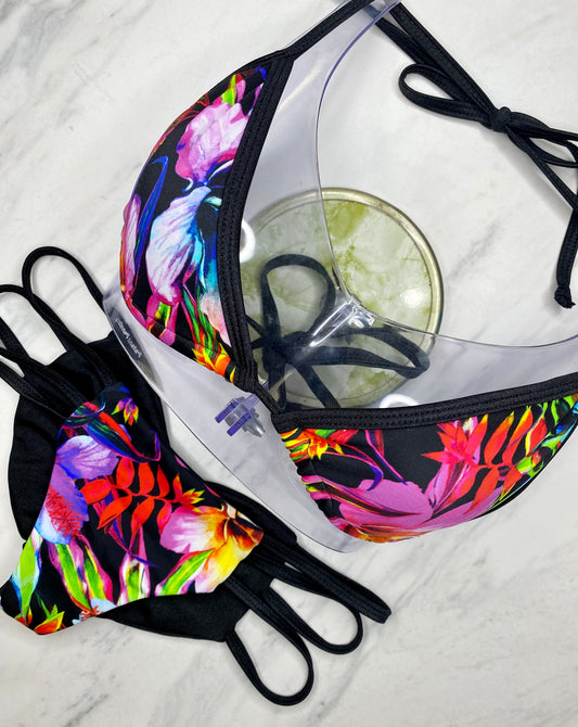 Dominica Triangle Top